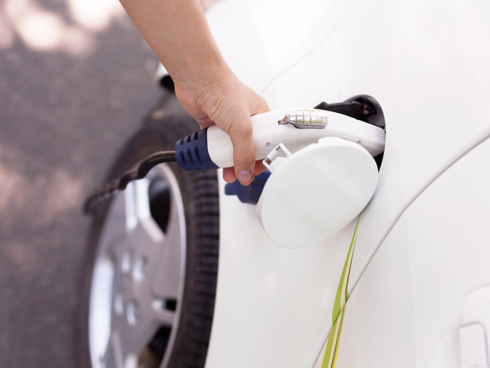 隨車便攜充電產品方案